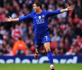 jiuyou官网 -CBA常规赛战况：丹佛掘金防线稳固，洛杉矶湖人进攻受阻，保罗成最佳