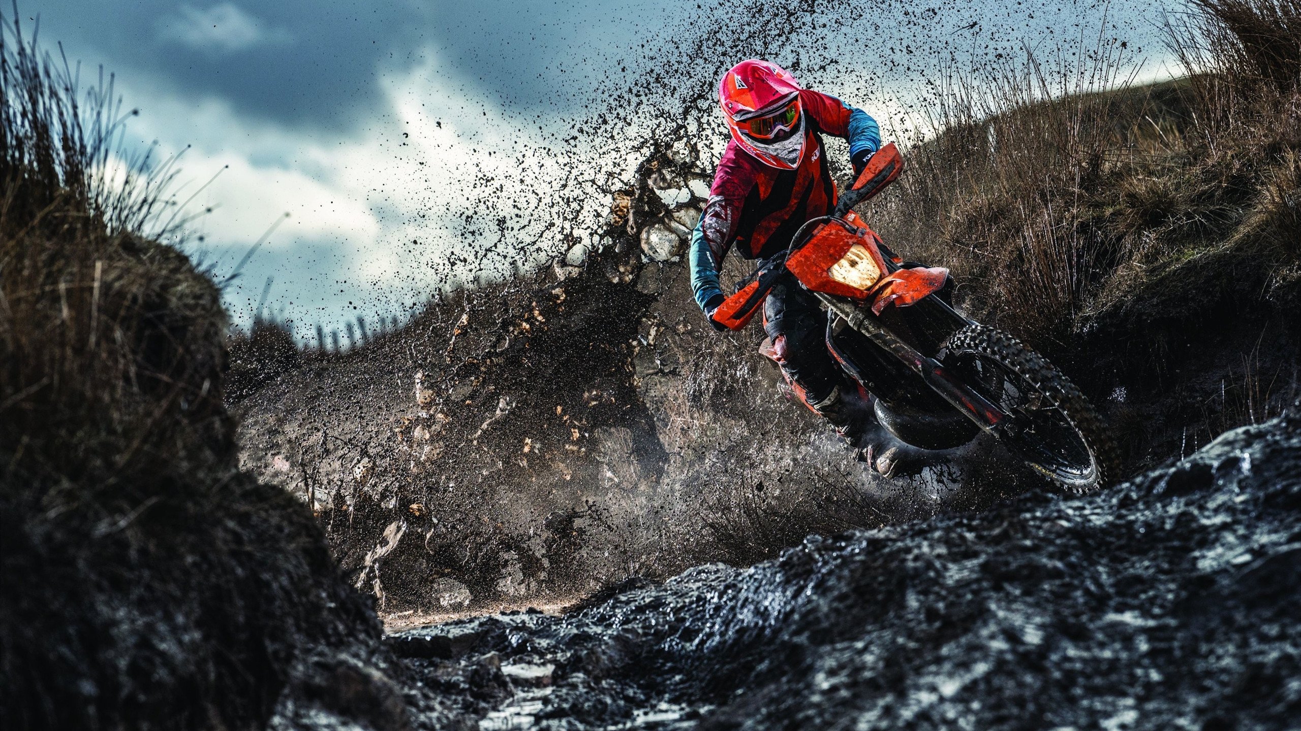 意甲半决赛激情夜！字母哥里突外投，巴塞罗那横扫俄克拉荷马城雷霆