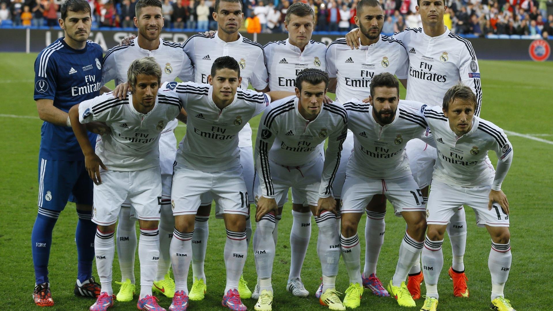 凯恩回归赛场，首战惊艳，点燃塞尔维亚球迷激情